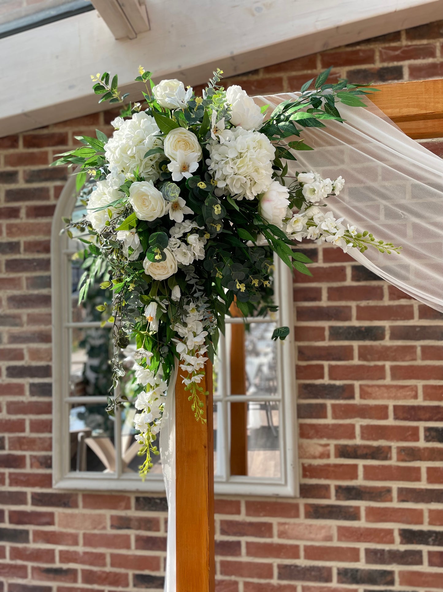 Classic & Timeless Rustic Arch, Florals & Chiffon (TO HIRE)